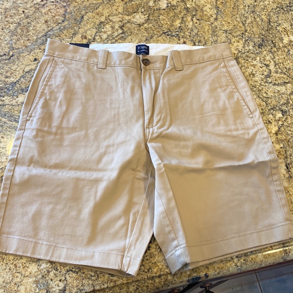 Kakhi JCrew shorts 9in inseam 32 waist